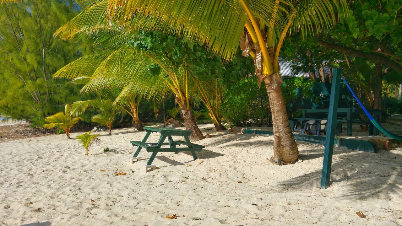 Matriki Beach Huts Arutanga Bagian luar foto