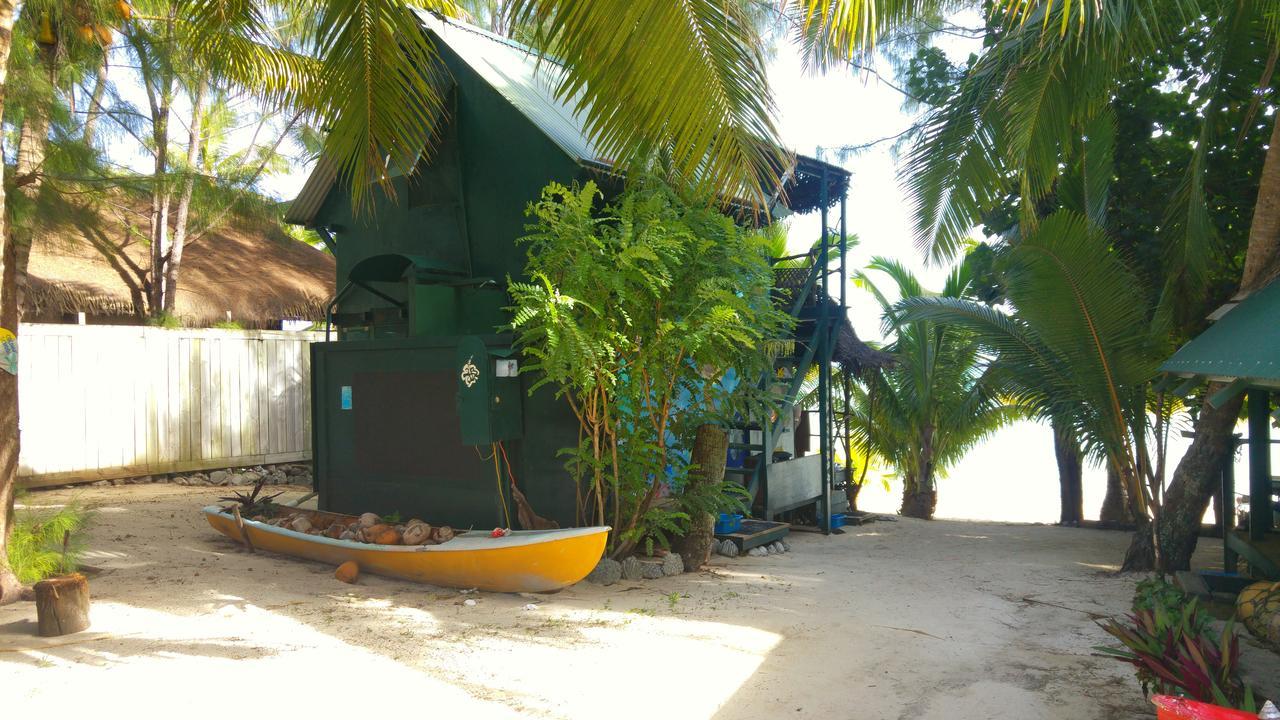 Matriki Beach Huts Arutanga Bagian luar foto