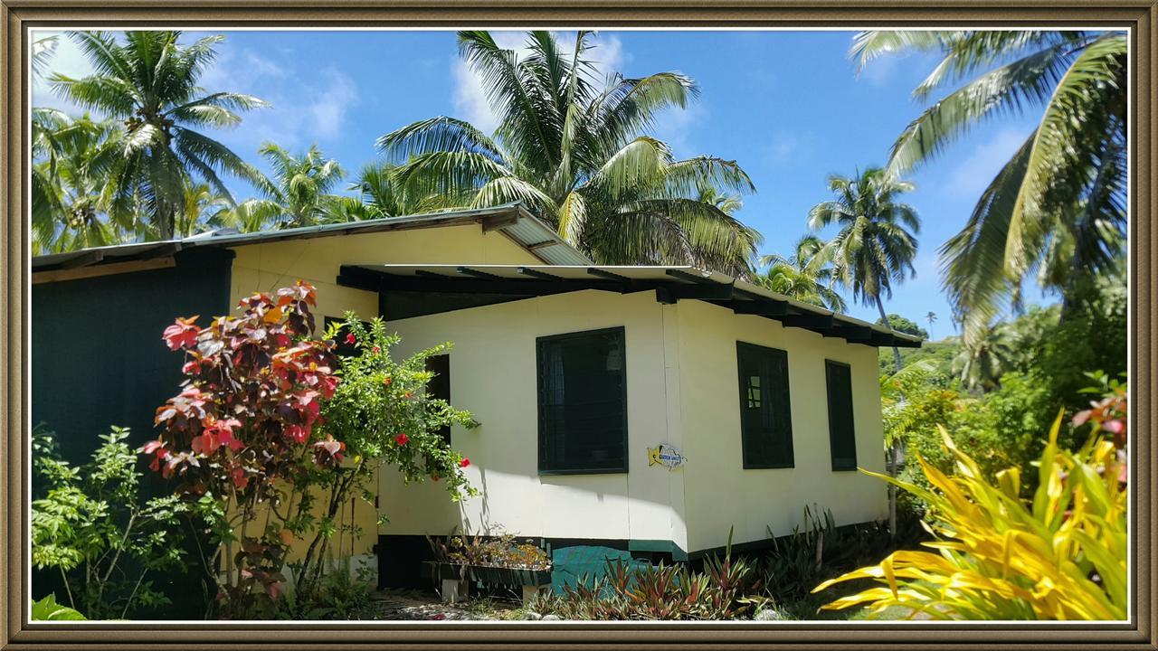 Matriki Beach Huts Arutanga Bagian luar foto